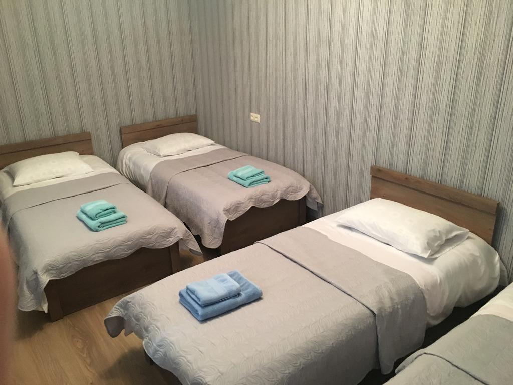 Cherry Hotell Kazbegi Eksteriør bilde